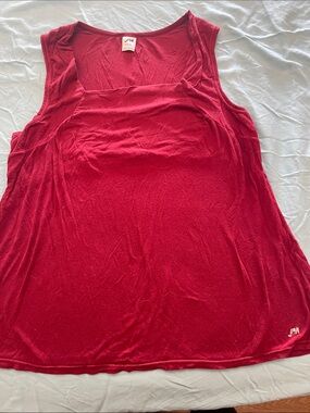 Women’s Red Sleeveless Tank Top